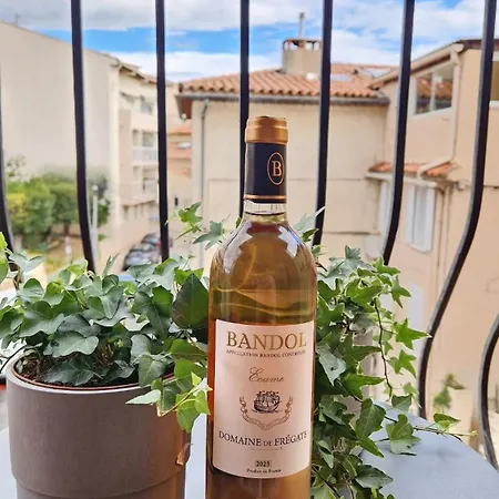 Apartment Neuf Centre Ville, Proche Port Et Commerces Bandol